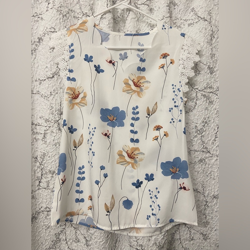 SHEIN Floral Print Blouse Size S